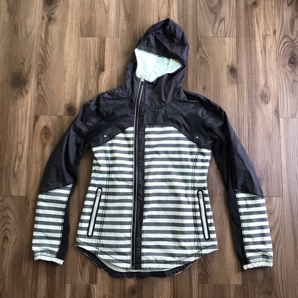 lululemon athletica Jackets & Blazers - Lululemon Jacket